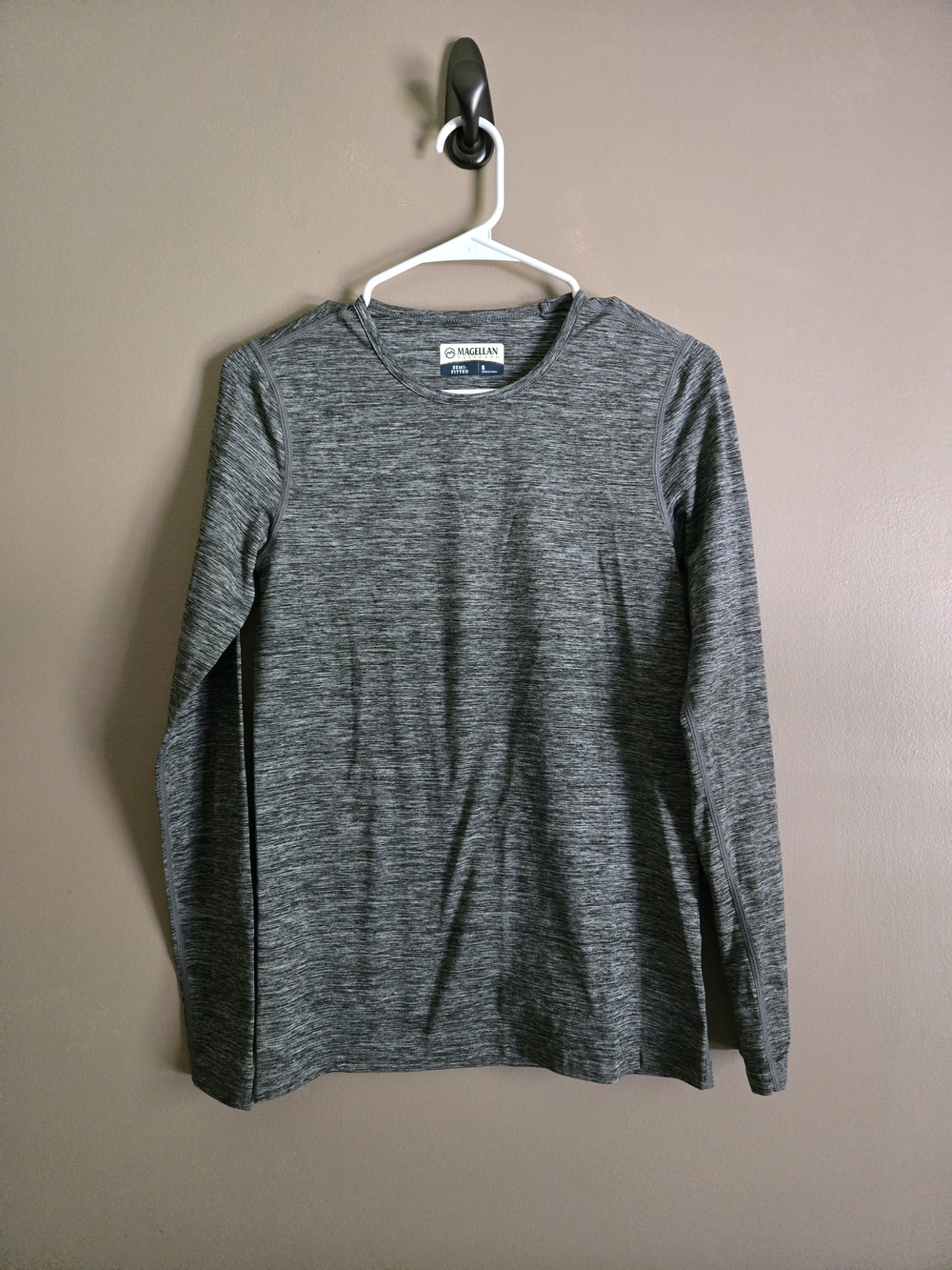 Magellan Outdoors Thermal Stretch Baselayer Top S
